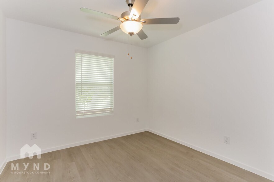 Building Photo - 10140 Dalgreen Cir
