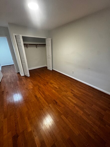 Building Photo - 7036 Strathmore St