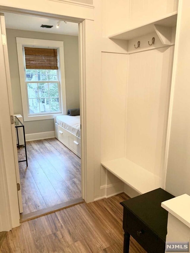 Building Photo - 68 Mission St