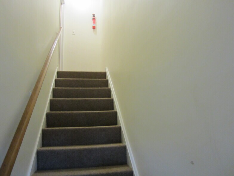 Building Photo - 1229 Drexel Ave