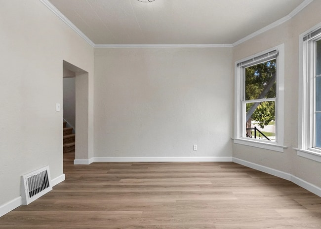 Building Photo - 4 Bedroom Single Family Home Available - G...