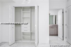 Building Photo - 400 Sunny Isles Blvd