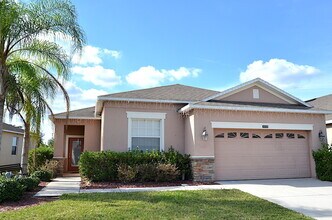 Building Photo - Nice 4/2 with 2-Car Garage in the Wyndham Lakes Community of SE Orlando