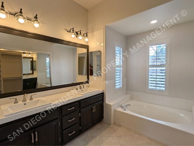 Building Photo - Stylishly Remodeled 2BR / 2.5BA in Prime Scripps Ranch Location