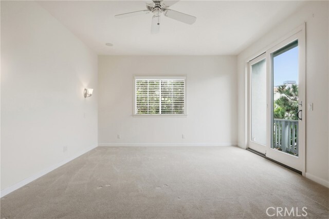 Building Photo - 500 3rd St