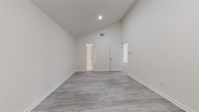 Building Photo - 7415 Alcomita Dr