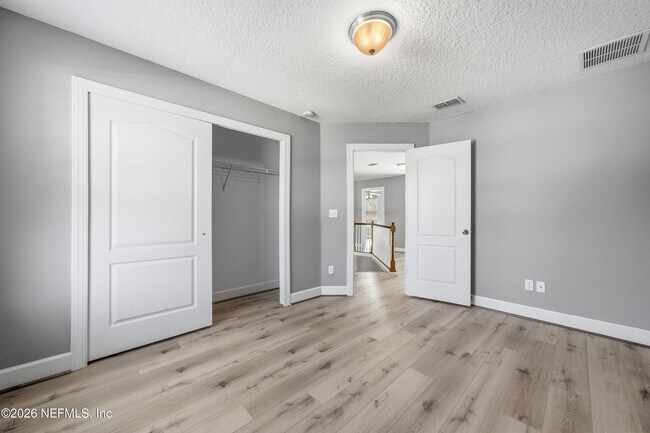 Building Photo - 4483 Plantation Oaks Blvd