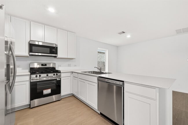 Building Photo - 3080 Sunset Glory Dr