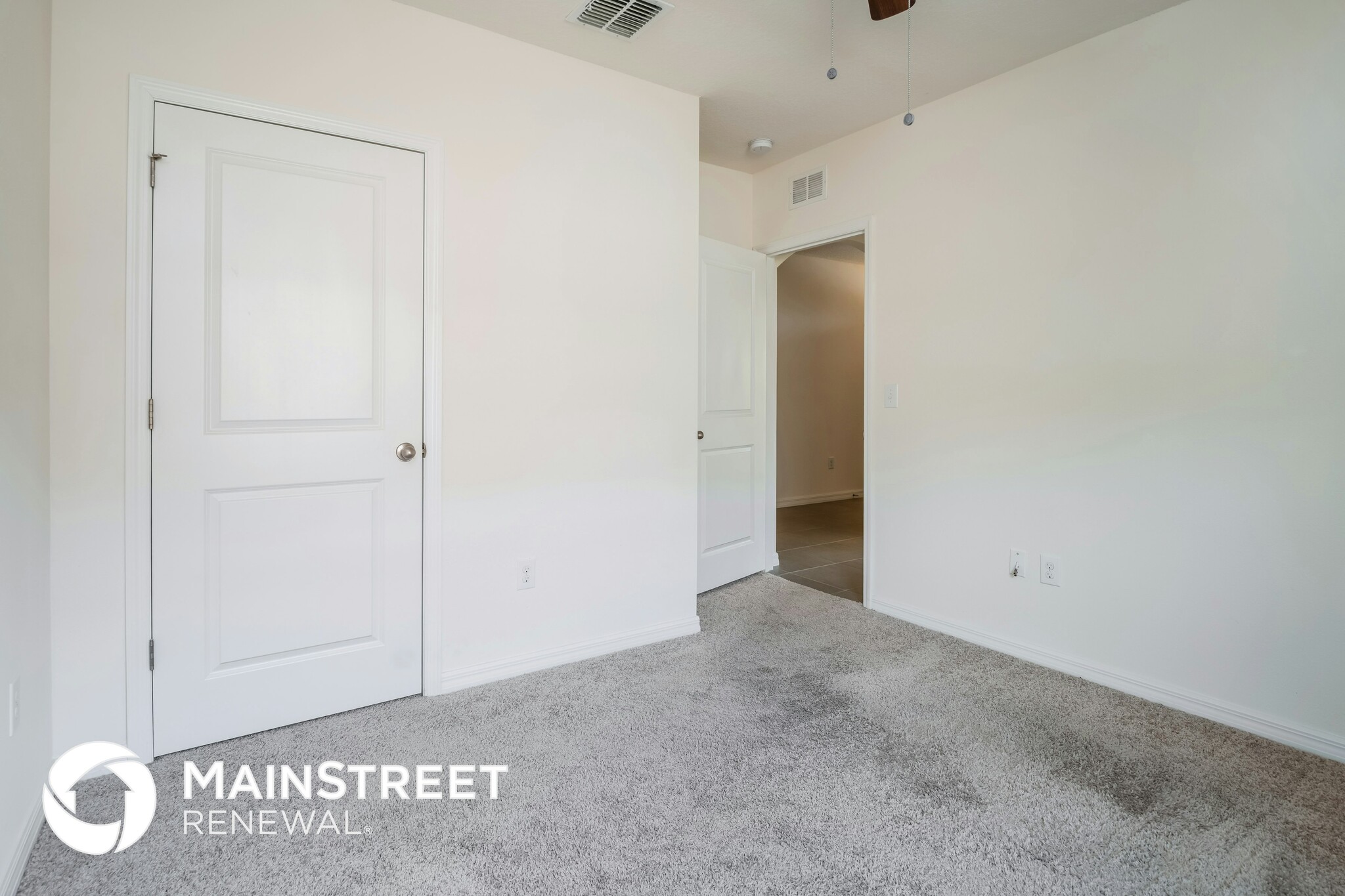 Building Photo - 9607 Highland Ridge Dr