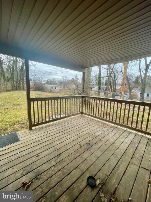 Building Photo - 916 Harwood Rd