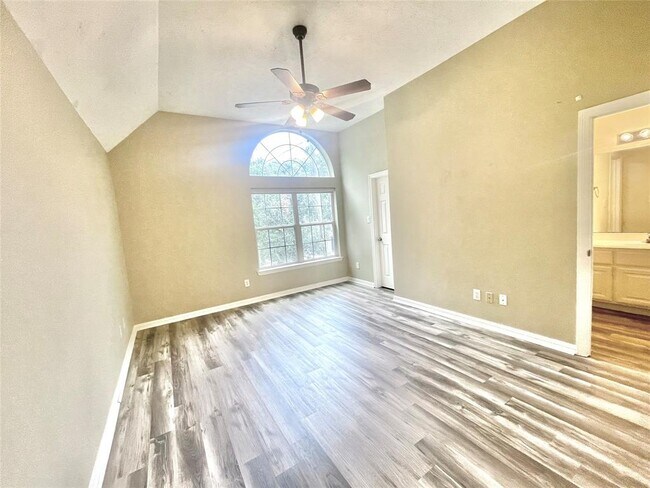 Building Photo - 1622 Cohn St