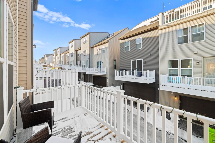 Building Photo - 3582 Stella Blue Dr