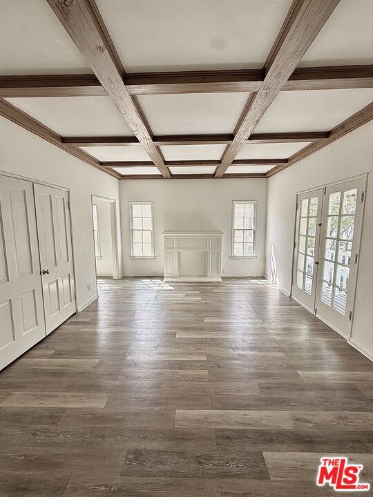 Building Photo - 140 S Camden Dr