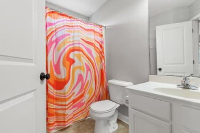 Building Photo - Welcome to your dream home in the desirable Aragona Village!