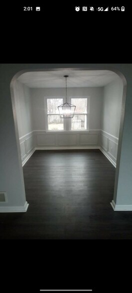 Building Photo - 333 N 41st St