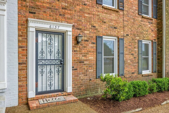 Building Photo - 6137 Quince Rd