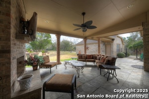 Building Photo - 20522 Deer Garden Cove