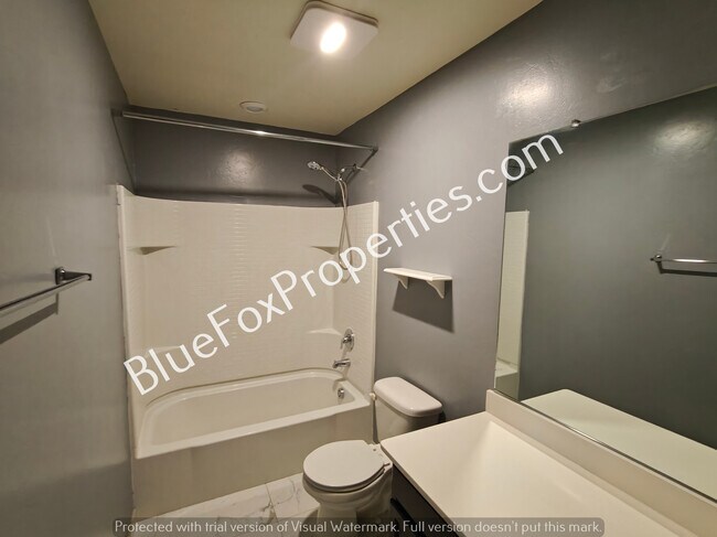 Building Photo - 5974 S Tappen Dr