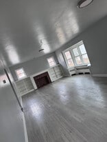 Building Photo - 519 N Evans St