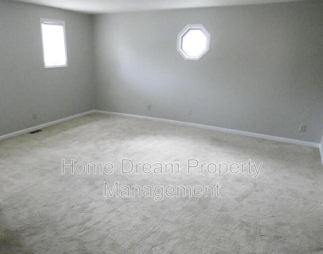 Building Photo - 53 Kelly Way