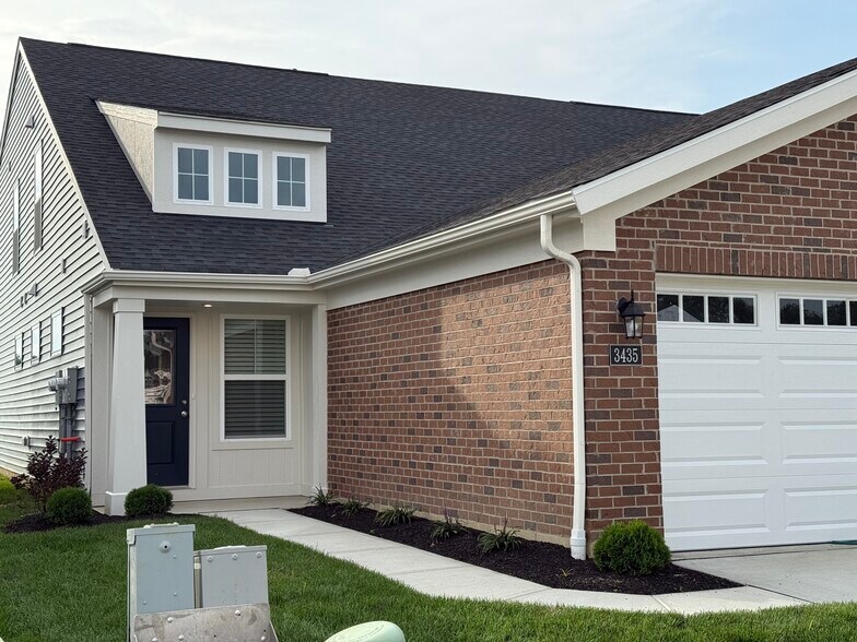 Entrance - 3435 Spring Harvest Dr