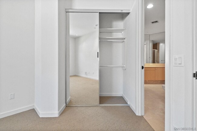 Building Photo - 7622 Herschel Ave