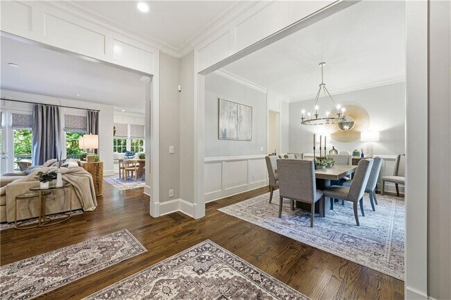 Building Photo - 1295 Cumberland Rd NE