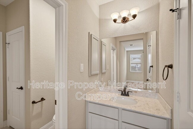 Building Photo - 3225 Harvest Crest