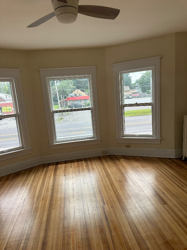 Building Photo - 467 Troy-Schenectady Rd