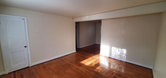 Building Photo - 1208 Whilden Pl