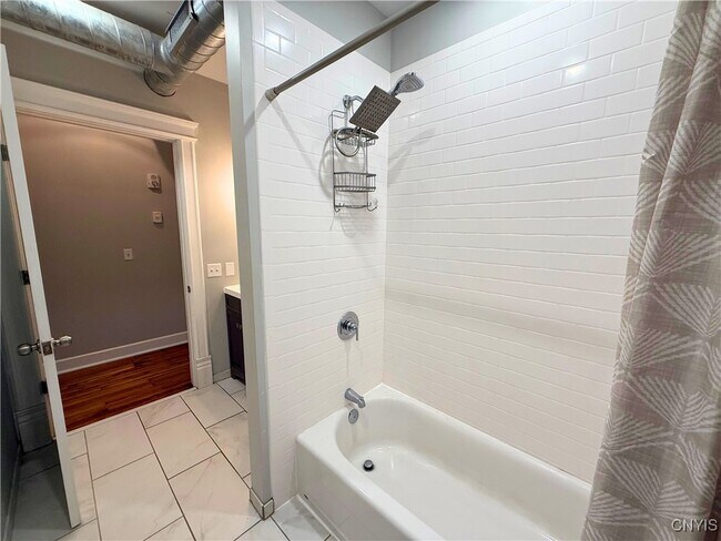 Building Photo - 205 E Jefferson St