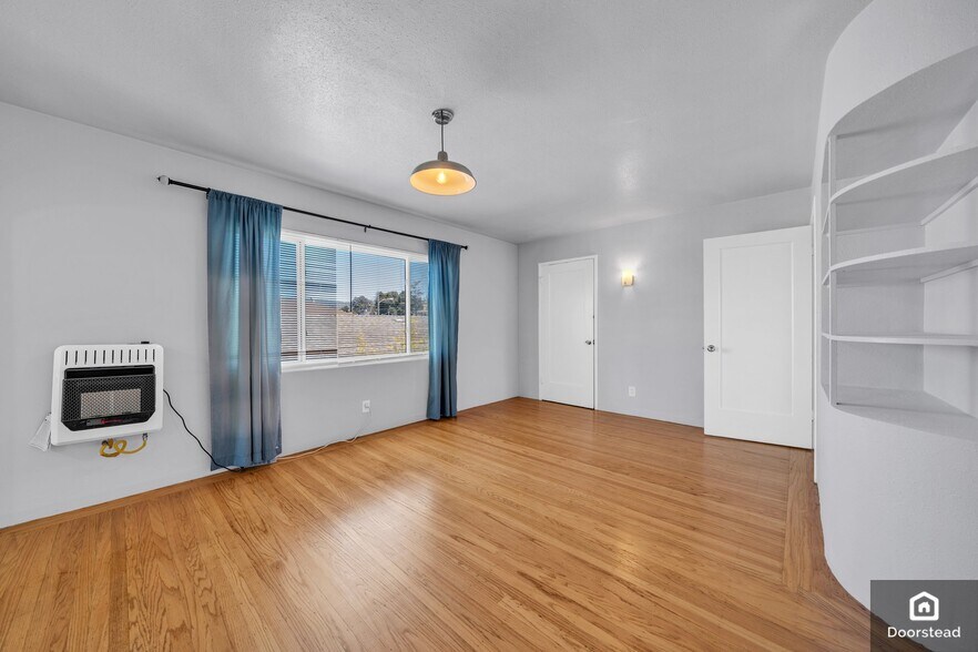 Building Photo - 2125 14th Ave