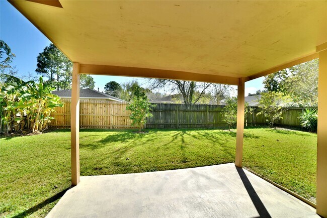 Building Photo - 470 Buoy Rd