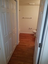 Building Photo - 116 E Patrick St