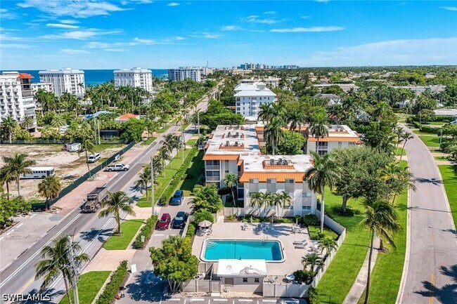 Building Photo - 1100 Gulf Shore Blvd N