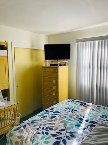 Building Photo - 2 Pleasantville Drive Unit