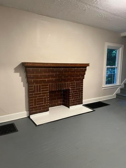 Building Photo - 673 Malvern Ave