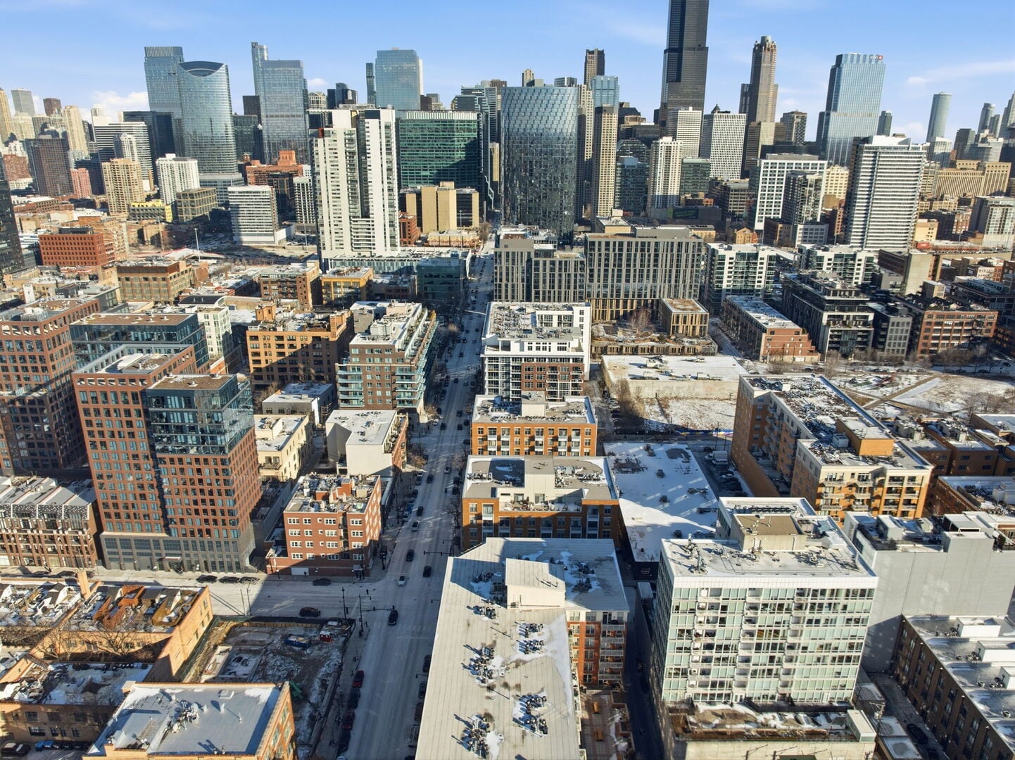 Building Photo - 949 W Madison St