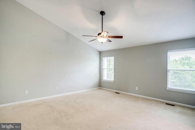 Building Photo - 12476 Casbeer Dr