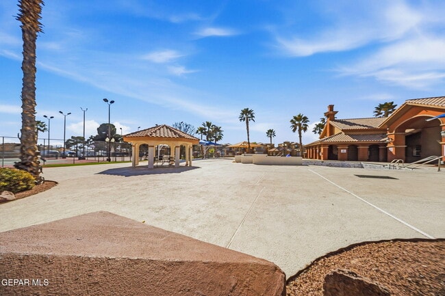 Building Photo - 3645 Almond Beach Dr