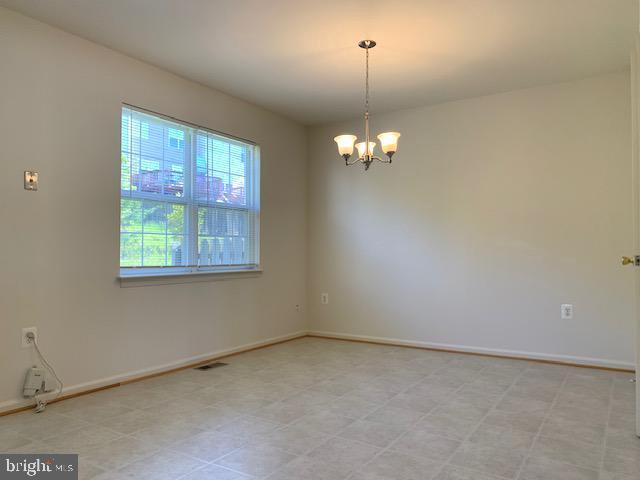 Building Photo - 405 Independence Dr