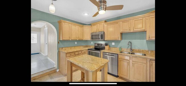 Primary Photo - 27101 Sun Aqua Ln