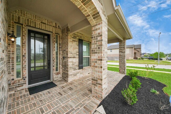 Building Photo - 2527 Humble Wy