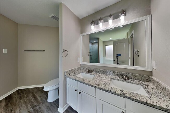 Building Photo - 4506 Clemwood Ln