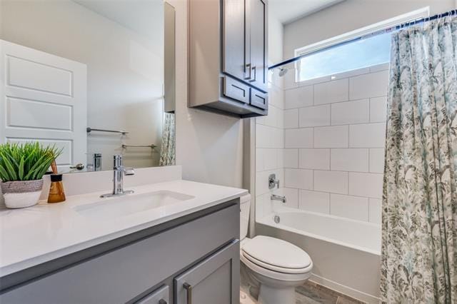 Building Photo - 2216 Toucan Dr