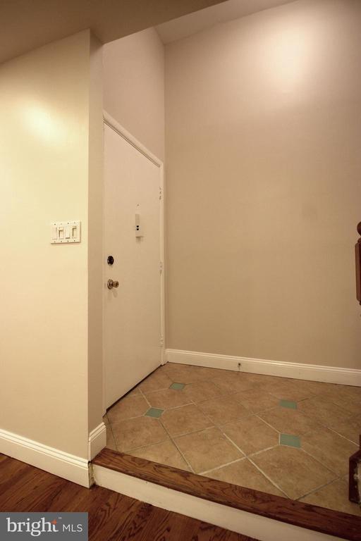 Building Photo - 3946 El Camino Pl