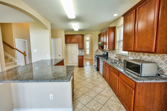 Building Photo - 5103 Shadow Breeze Ln