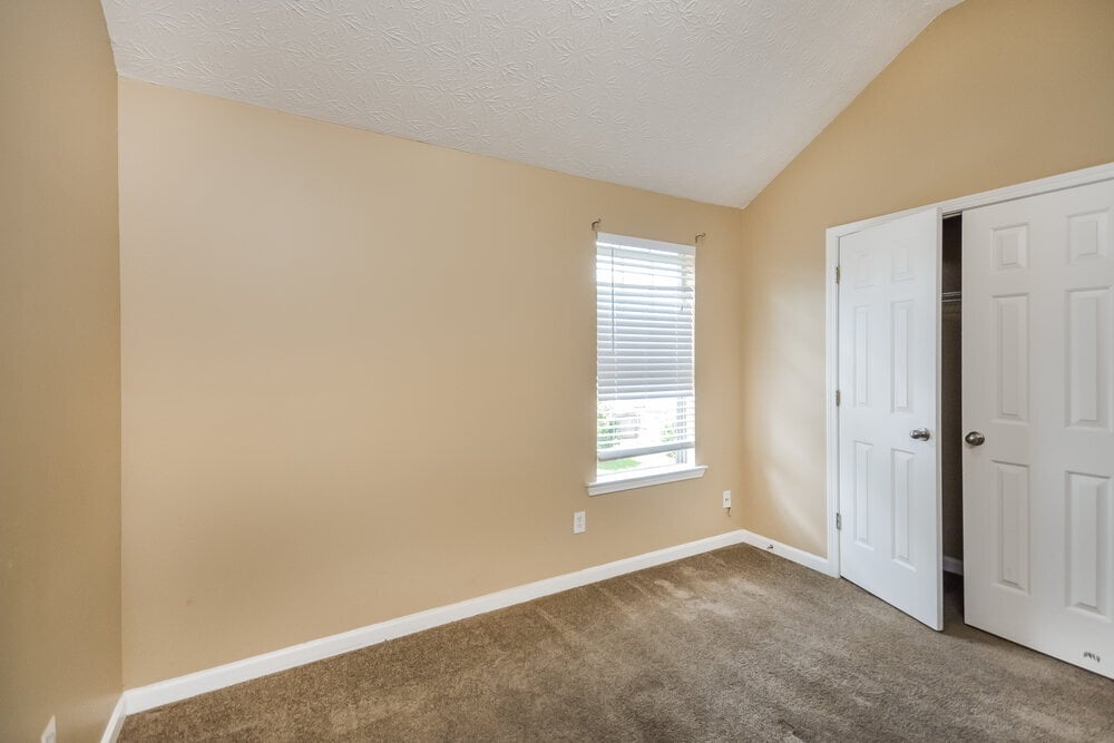 Building Photo - 735 Compton Ln