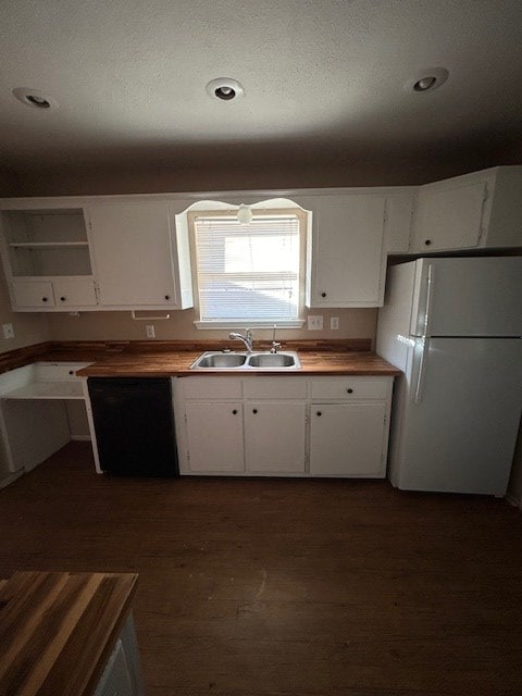 Building Photo - 2731 Custer Ave