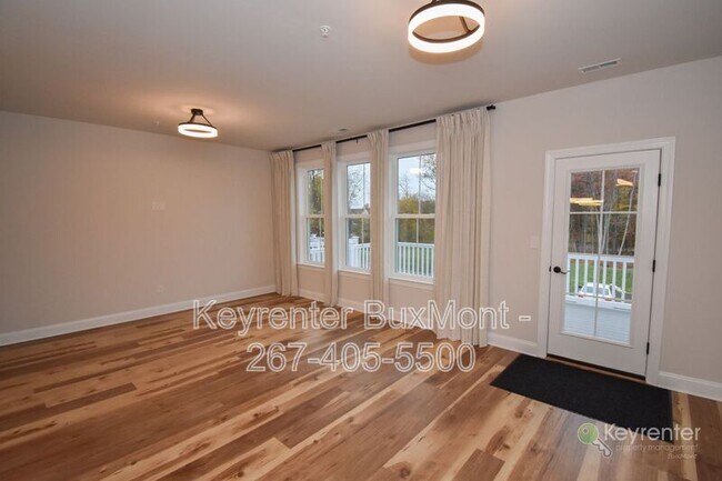 Building Photo - 320 Schadle Rd